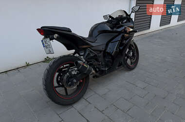 Мотоцикл Спорт-туризм Kawasaki Ninja 250R 2013 в 