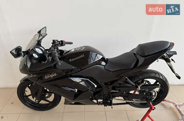 Спортбайк Kawasaki Ninja 250R 2016 в 