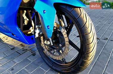 Спортбайк Kawasaki Ninja 250R 2008 в 