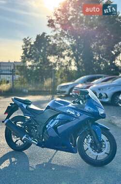 Мотоцикл Супермото (Motard) Kawasaki Ninja 250R 2011 в Києві