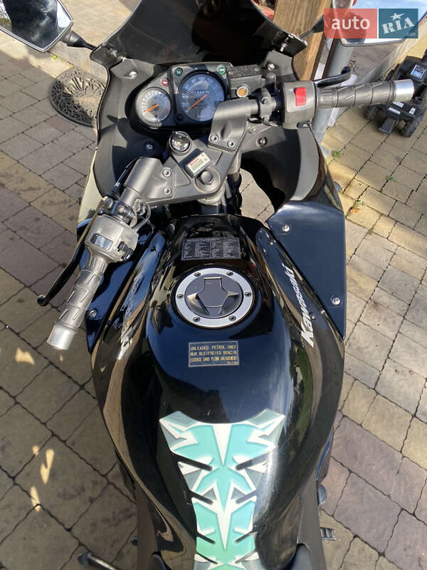 Спортбайк Kawasaki Ninja 250R 2008 в Здолбуніві фото 14 Спортбайк Kawasaki Ninja 250R 2008 в Здолбуніві