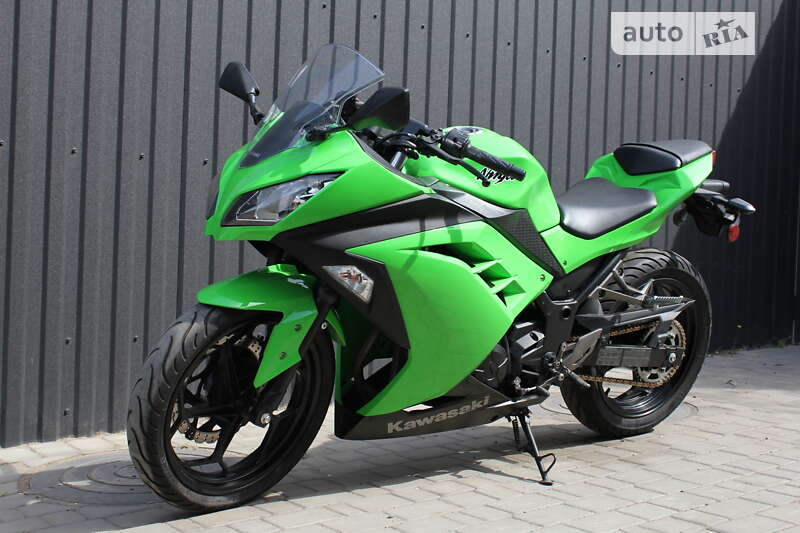 Спортбайк Kawasaki Ninja 300 2013 в Одесі