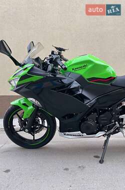 Спортбайк Kawasaki Ninja 400 2021 в Днепре