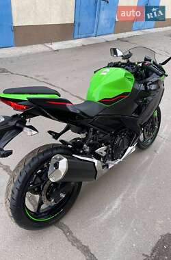 Спортбайк Kawasaki Ninja 400 2021 в Днепре