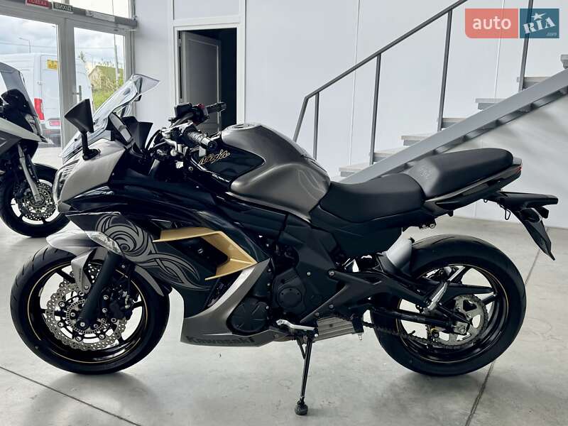 Мотоцикл Спорт-туризм Kawasaki Ninja 400 2013 в Хмельницком