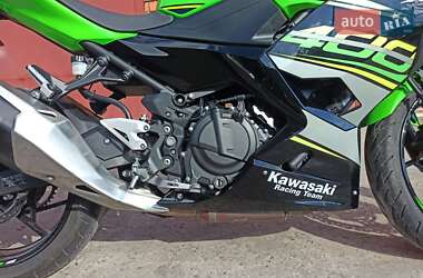 Спортбайк Kawasaki Ninja 400 2018 в 