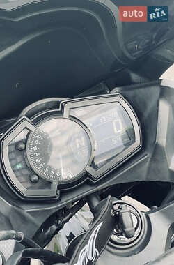 Спортбайк Kawasaki Ninja 400 2018 в 
