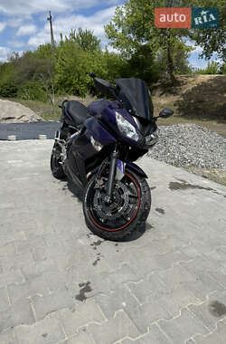 Мотоцикл Спорт-туризм Kawasaki Ninja 400 2011 в 