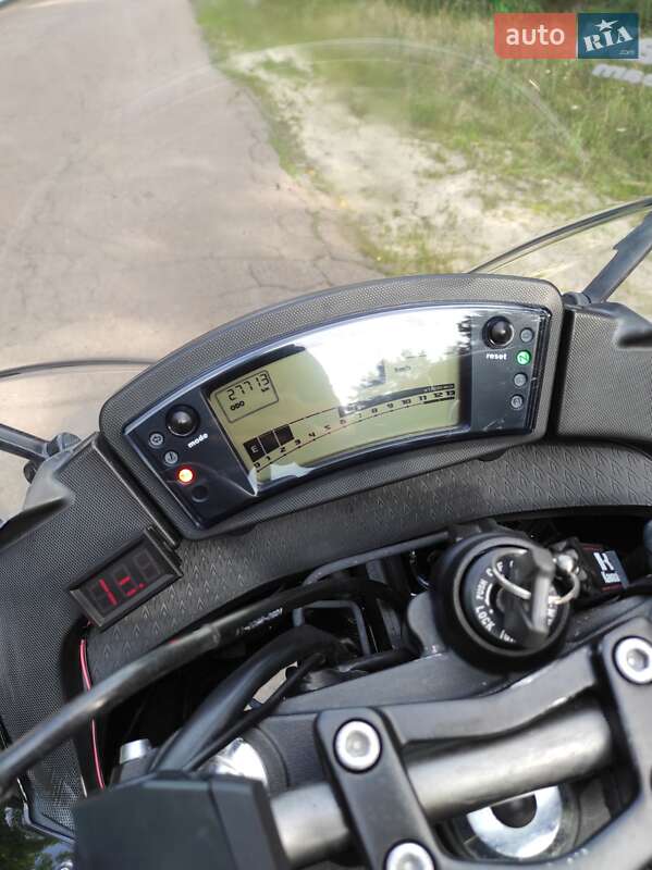 Мотоцикл Туризм Kawasaki Ninja 400 2010 в Репках