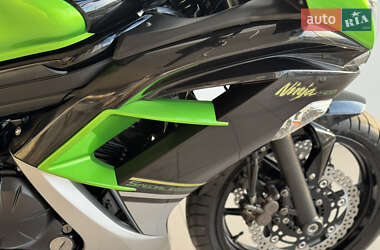 Спортбайк Kawasaki Ninja 400 2016 в 