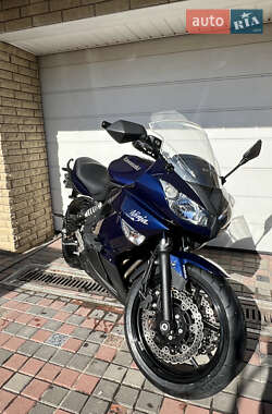 Мотоцикл Спорт-туризм Kawasaki Ninja 400 2011 в 
