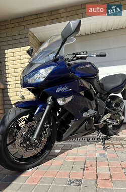 Мотоцикл Спорт-туризм Kawasaki Ninja 400 2011 в 