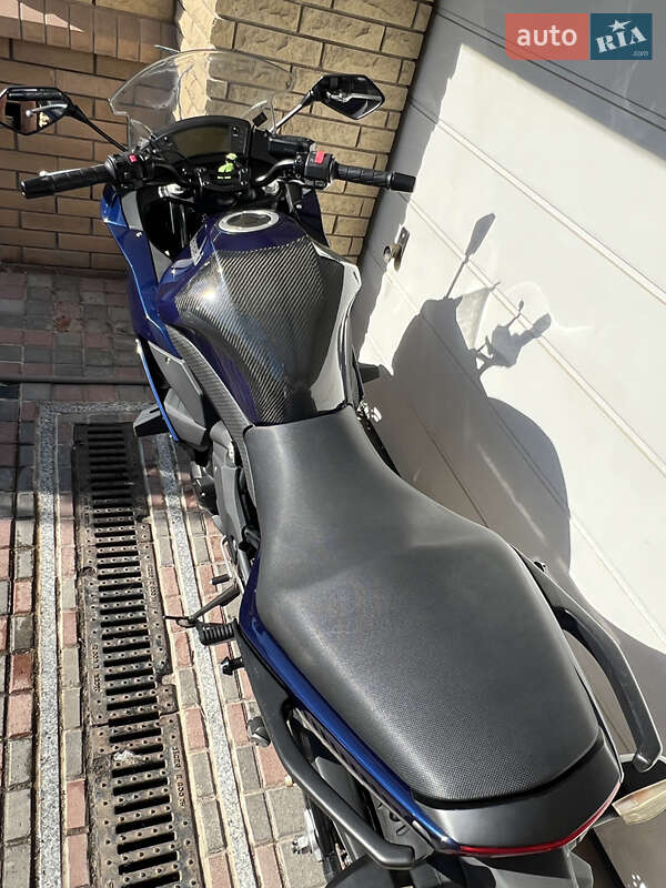 Мотоцикл Спорт-туризм Kawasaki Ninja 400 2011 в Полтаве