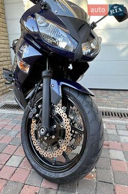 Мотоцикл Спорт-туризм Kawasaki Ninja 400 2011 в 
