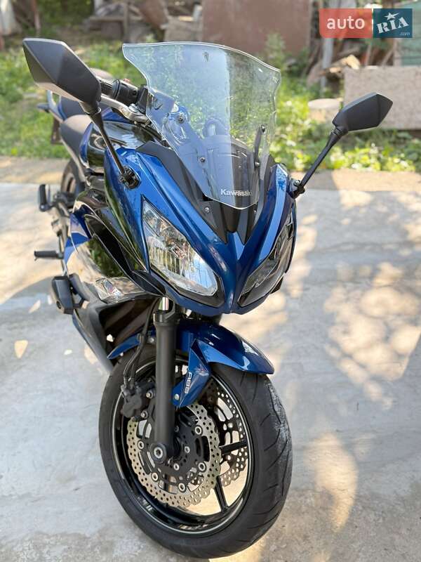 Спортбайк Kawasaki Ninja 400 2016 в Киеве