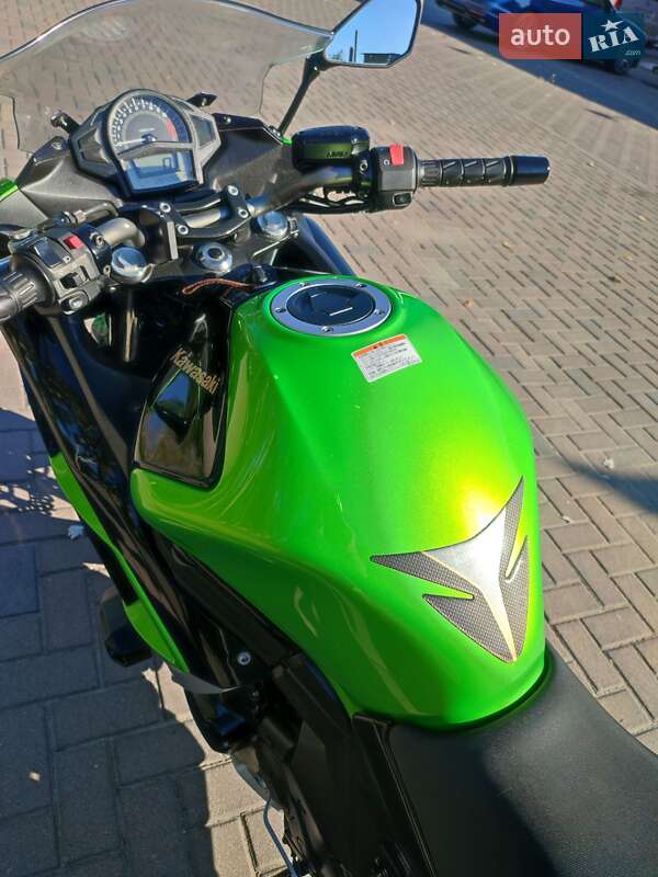 Мотоцикл Спорт-туризм Kawasaki Ninja 400 2014 в Запорожье