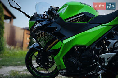 Спортбайк Kawasaki Ninja 400 2020 в 