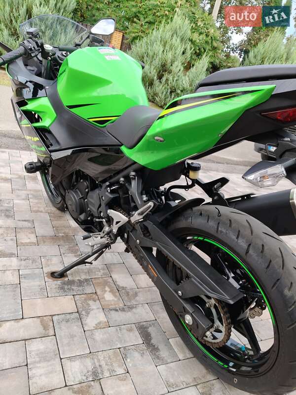 Мотоцикл Спорт-туризм Kawasaki Ninja 400 2018 в Белогородке фото 15 Мотоцикл Спорт-туризм Kawasaki Ninja 400 2018 в Белогородке