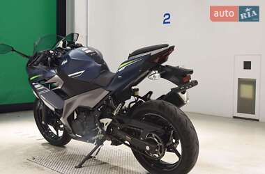 Мини спорт Kawasaki Ninja 400 2021 в 