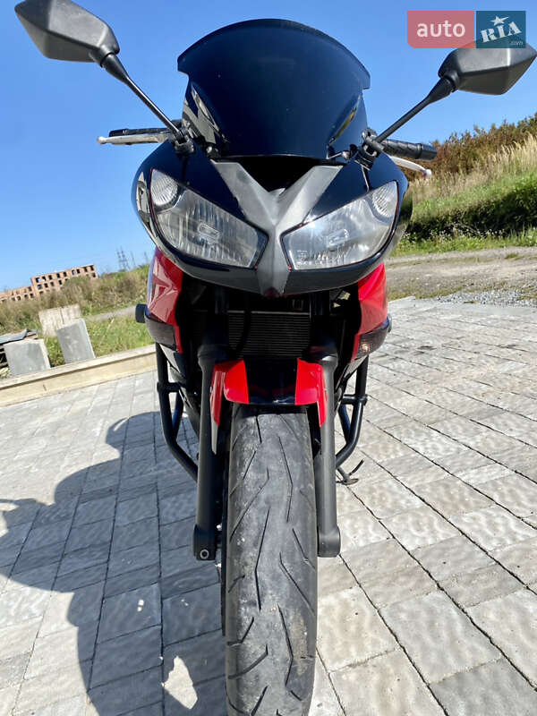 Спортбайк Kawasaki Ninja 400 2013 в Львові