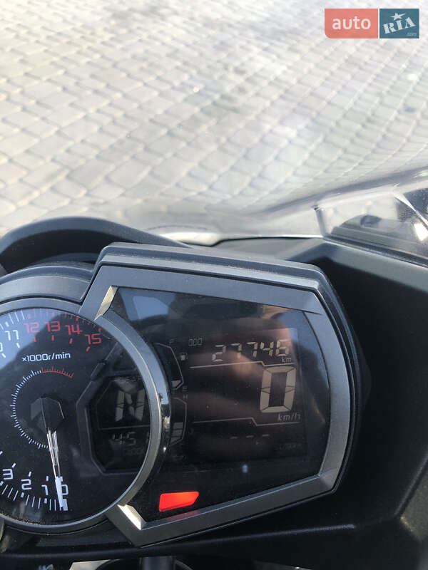 Спортбайк Kawasaki Ninja 400 2021 в Павлограді