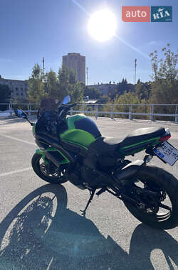Мотоцикл Спорт-туризм Kawasaki Ninja 400 2016 в 
