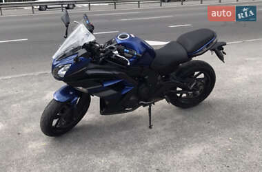 Мотоцикл Спорт-туризм Kawasaki Ninja 400 2016 в 