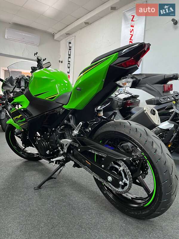Спортбайк Kawasaki Ninja 400 2018 в Днепре
