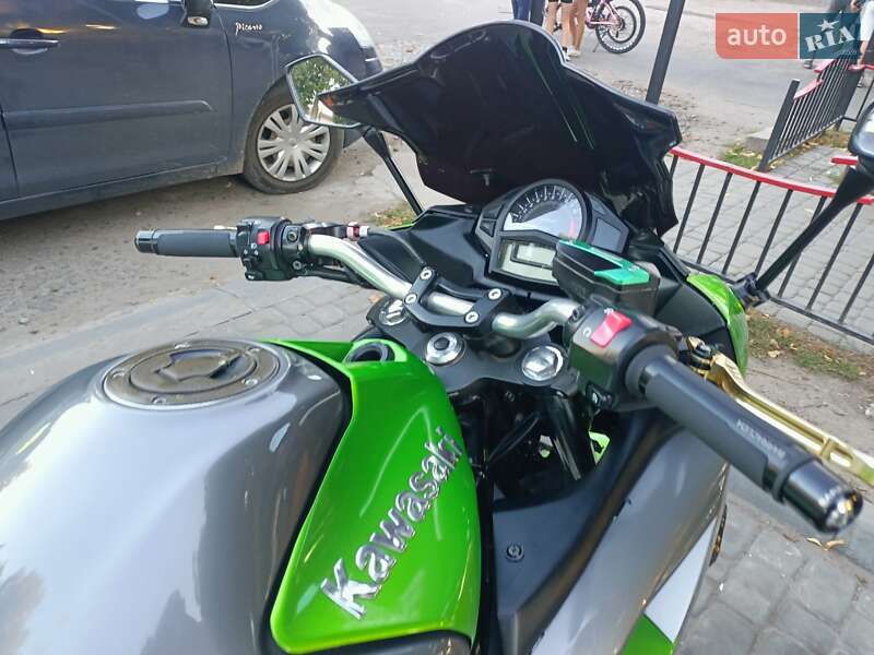 Спортбайк Kawasaki Ninja 400 2016 в Лохвице фото 2 Спортбайк Kawasaki Ninja 400 2016 в Лохвице