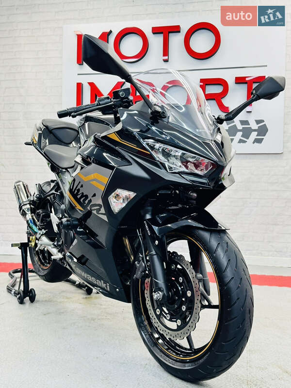 Спортбайк Kawasaki Ninja 400 2019 в Одессе