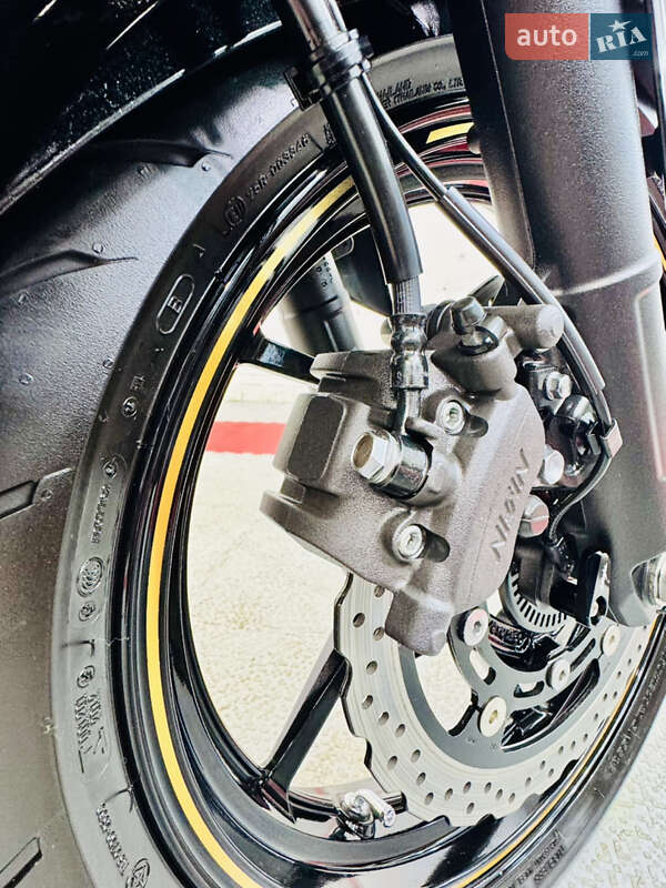Спортбайк Kawasaki Ninja 400 2019 в Одессе