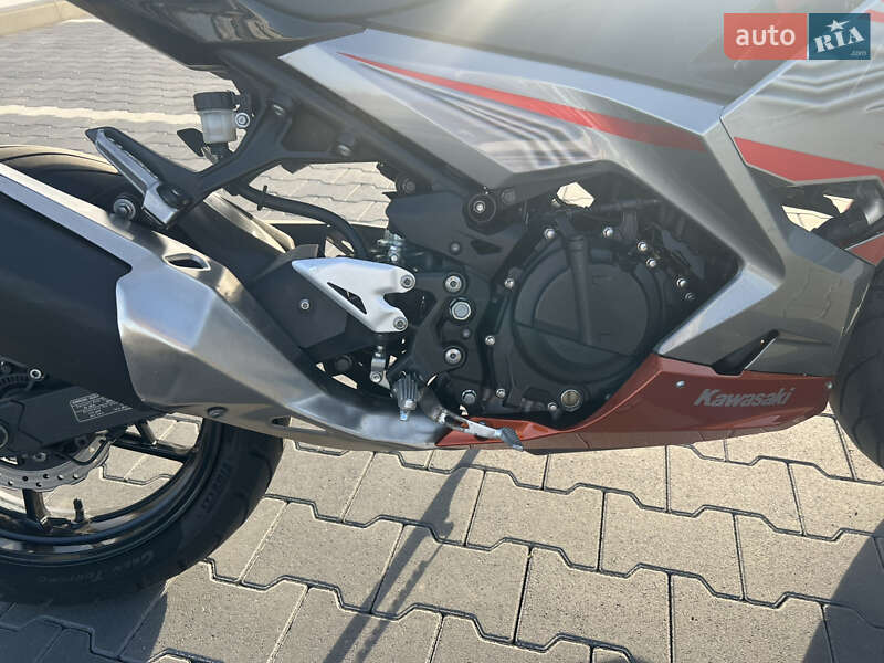 Спортбайк Kawasaki Ninja 400 2018 в Ирпене фото 13 Спортбайк Kawasaki Ninja 400 2018 в Ирпене