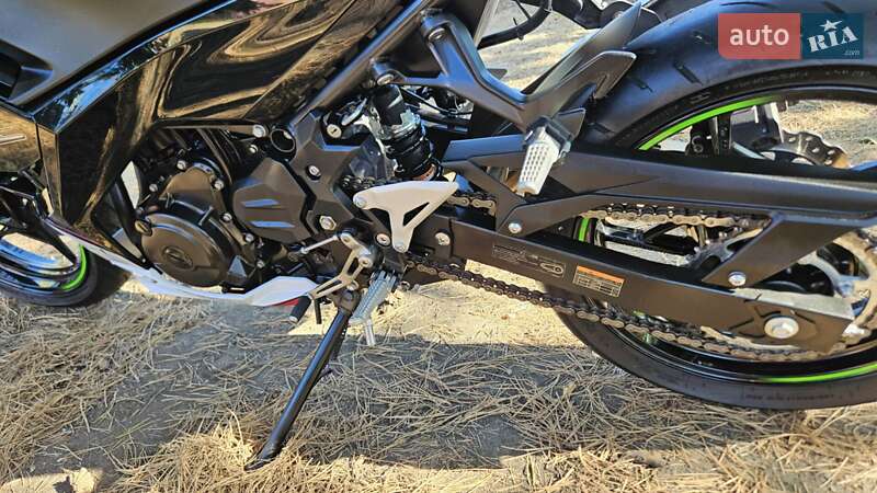 Спортбайк Kawasaki Ninja 400 2021 в Первомайську