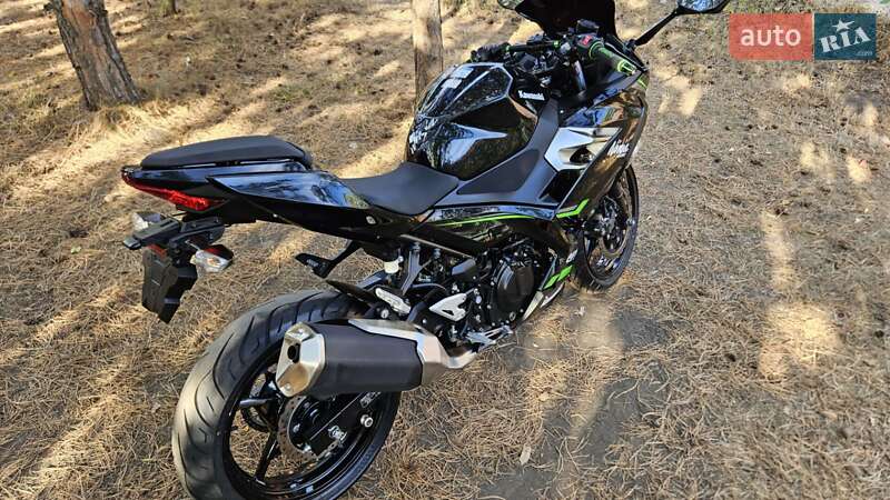 Спортбайк Kawasaki Ninja 400 2020 в Первомайске фото 21 Спортбайк Kawasaki Ninja 400 2020 в Первомайске