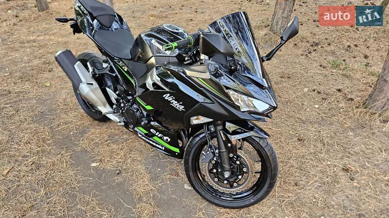 Спортбайк Kawasaki Ninja 400 2020 в Первомайске фото 40 Спортбайк Kawasaki Ninja 400 2020 в Первомайске