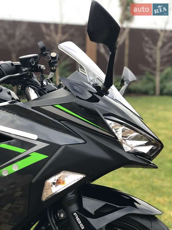 Спортбайк Kawasaki Ninja 400 2019 в Умани фото 17 Спортбайк Kawasaki Ninja 400 2019 в Умани
