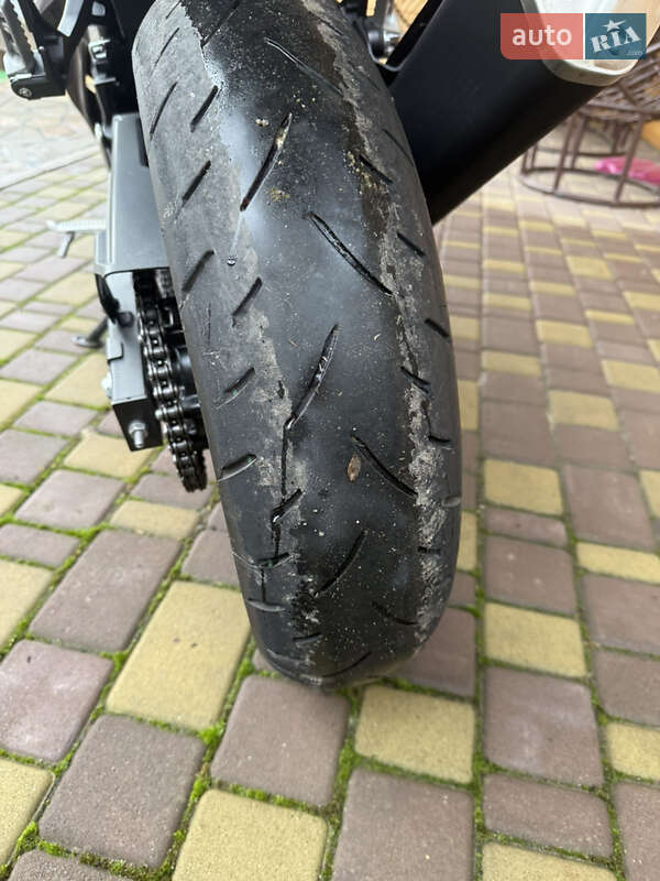 Мотоцикл Без обтекателей (Naked bike) Kawasaki Ninja 400 2022 в Запорожье фото 10 Мотоцикл Без обтекателей (Naked bike) Kawasaki Ninja 400 2022 в Запорожье