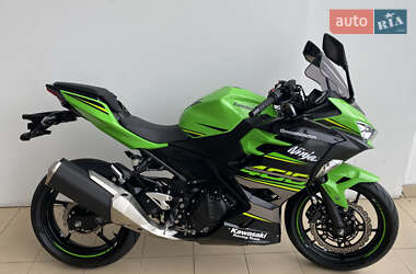 Спортбайк Kawasaki Ninja 400 2020 в Киеве