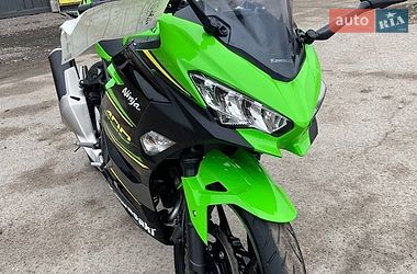Спортбайк Kawasaki Ninja 400 2023 в Мироновке