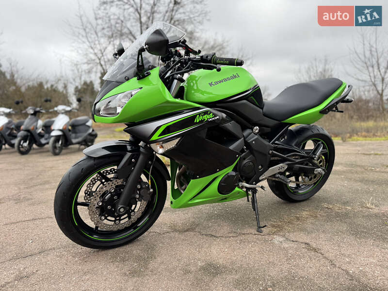 Мотоцикл Без обтекателей (Naked bike) Kawasaki Ninja 400R 2012 в Сновске