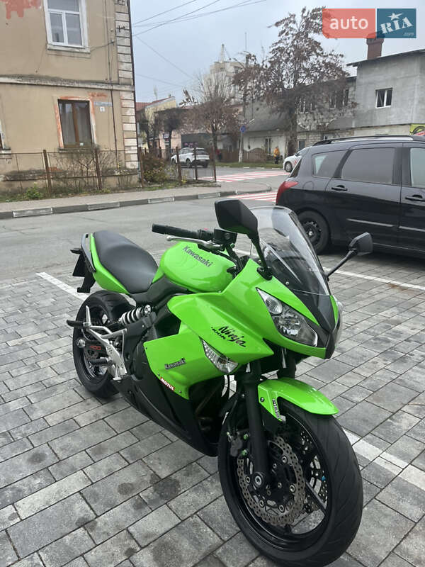 Мотоцикл Спорт-туризм Kawasaki Ninja 400R 2011 в Стрые