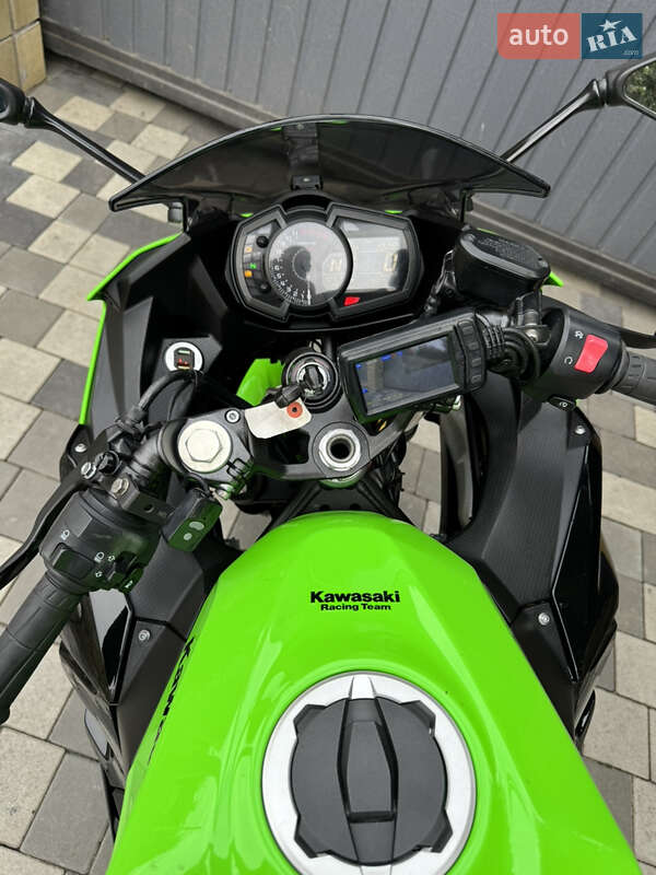 Спортбайк Kawasaki Ninja 400R 2019 в Новомосковске фото 13 Спортбайк Kawasaki Ninja 400R 2019 в Новомосковске