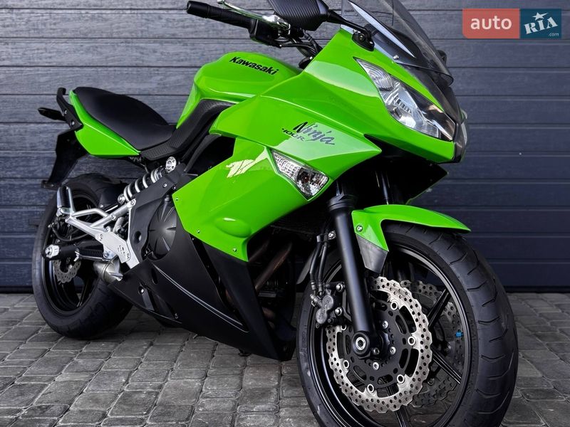 Kawasaki Ninja 400R 2010