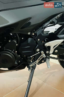 Спортбайк Kawasaki Ninja 500 2024 в 
