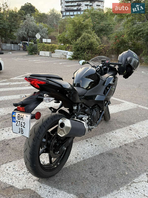 Спортбайк Kawasaki Ninja 500 2024 в Одессе