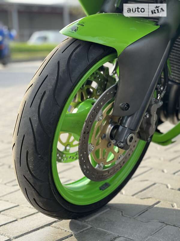 Kawasaki Ninja 600 ZX-6R 2000 - history of car sales on auto Kawasaki Ninja 600 ZX-6R 2000 - history of car sales on auto