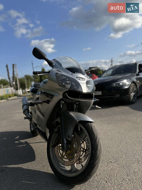 Kawasaki Ninja 600 ZX-6R 2000