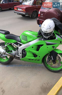Спортбайк Kawasaki Ninja 600 ZX-6R 1998 в Могилев-Подольске Спортбайк Kawasaki Ninja 600 ZX-6R 1998 в Могилев-Подольске