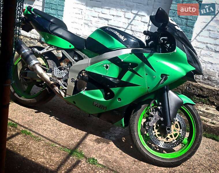 Спортбайк Kawasaki Ninja 636 ZX-6R 2002 в Звенигородці