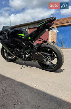 Спортбайк Kawasaki Ninja 636 ZX-6R 2025 в 